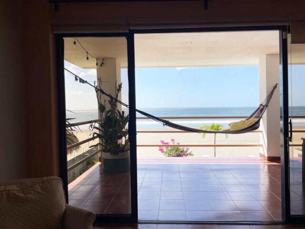 Amahula Beach House, Pool And Surf Салинас Экстерьер фото